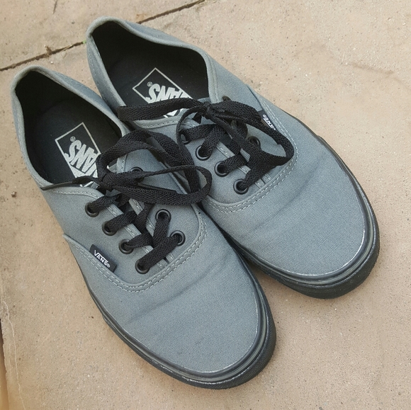VANS Classic Grey Sneakers - Picture 3 of 9